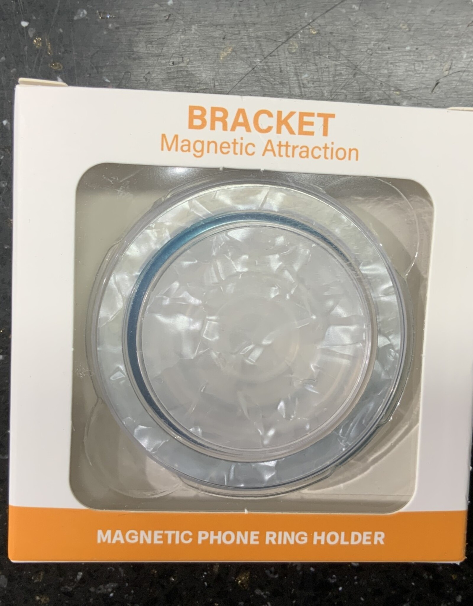 Bracket magnetic attraction