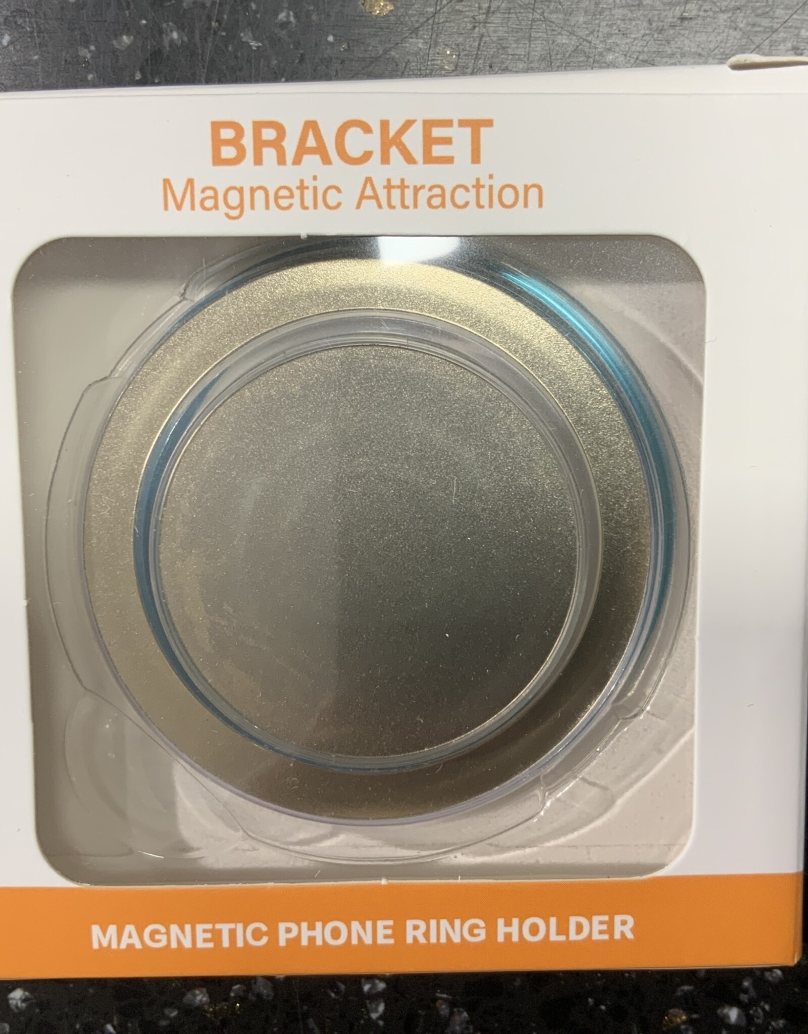 Bracket magnetic attraction