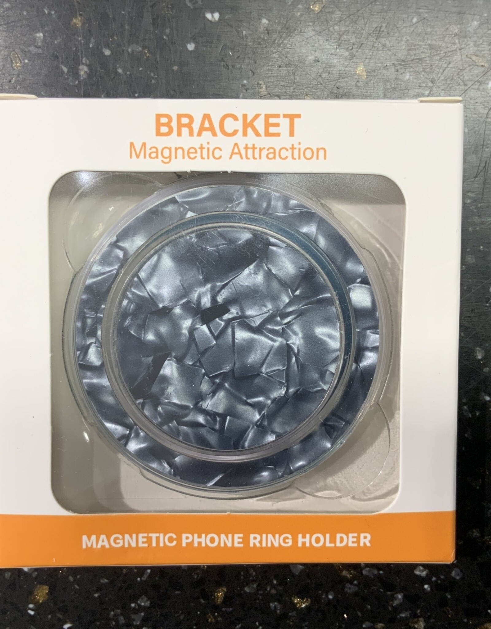 Bracket magnetic attraction