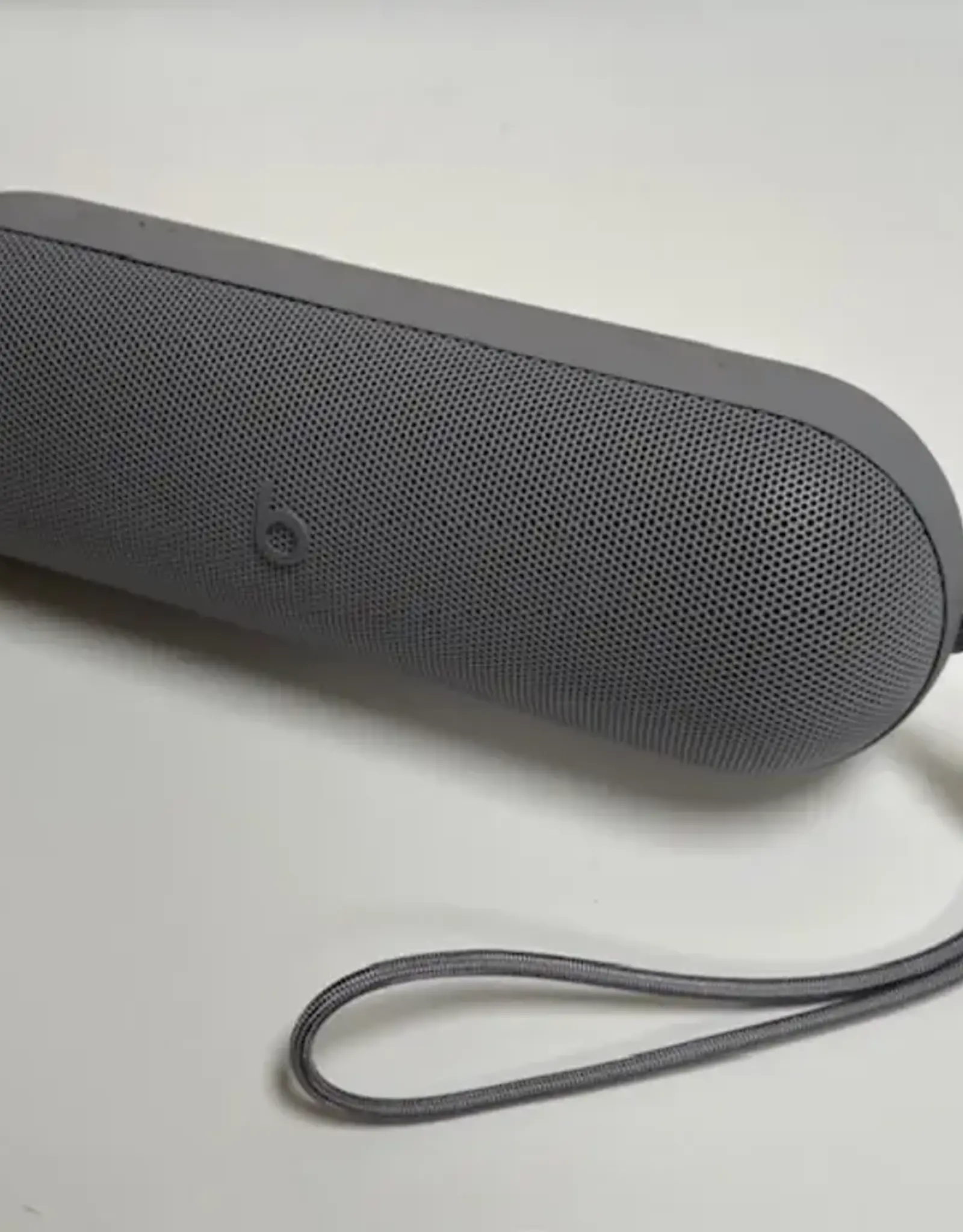Beats Pill Gen 3 Kim Special