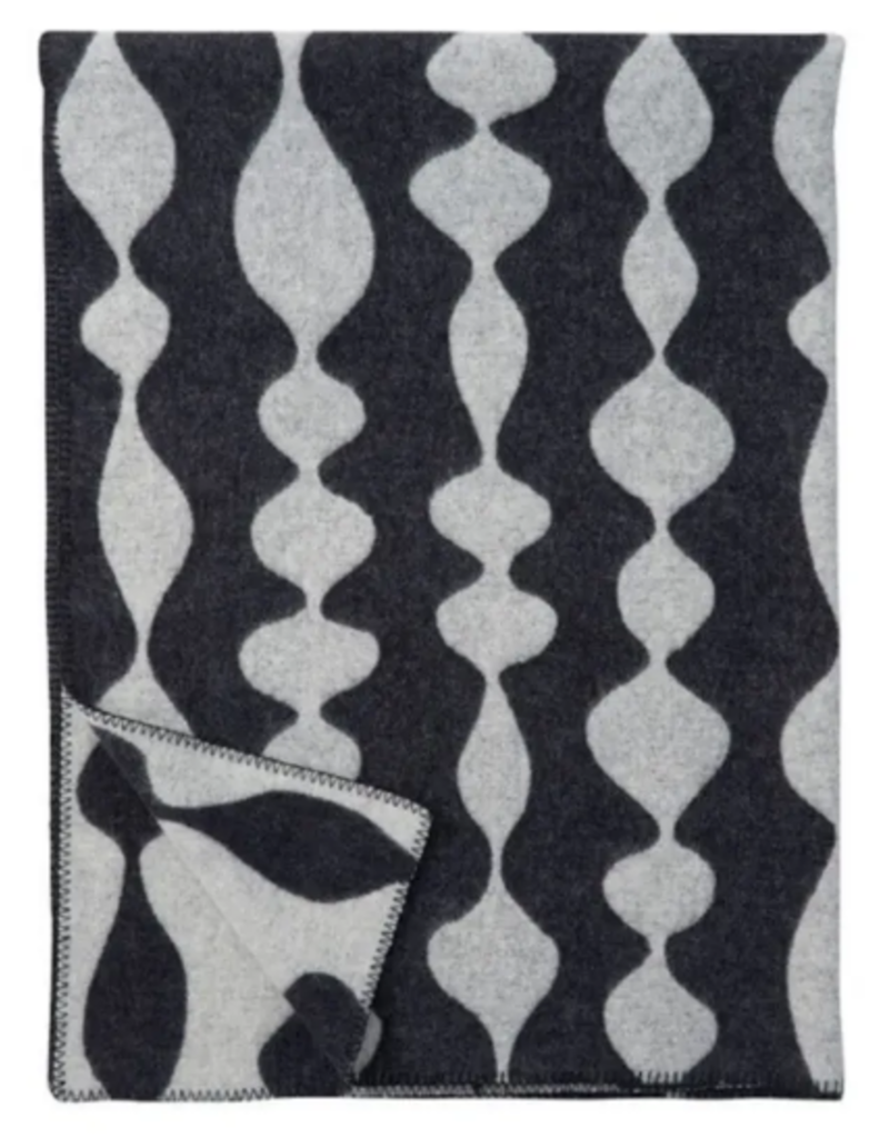 MARGARET ROSE THROW
