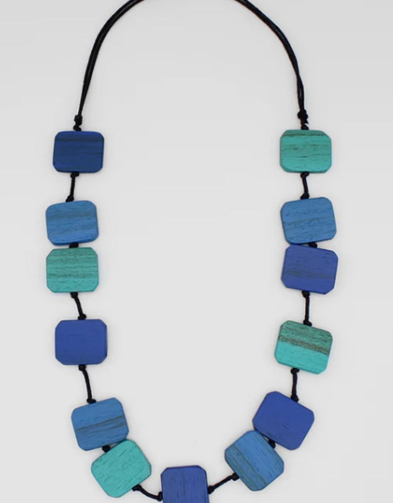 BLUE SHELBY WOOD NECKLACE
