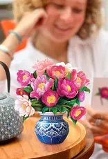 FRESHCUT PAPER MINI PEONY PARADISE POP UP CARD