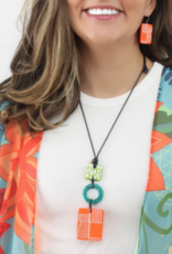 ORANGE GEOVIBE PENDANT NECKLACE
