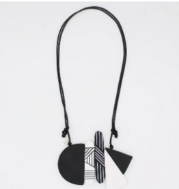 MONOCHROMATIC AMELI NECKLACE