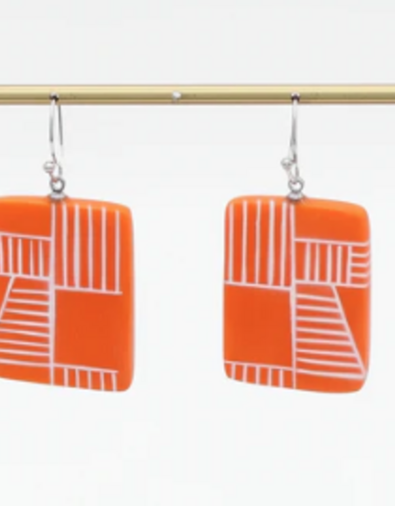 ORANGE GEOVIBE DROP EARRINGS