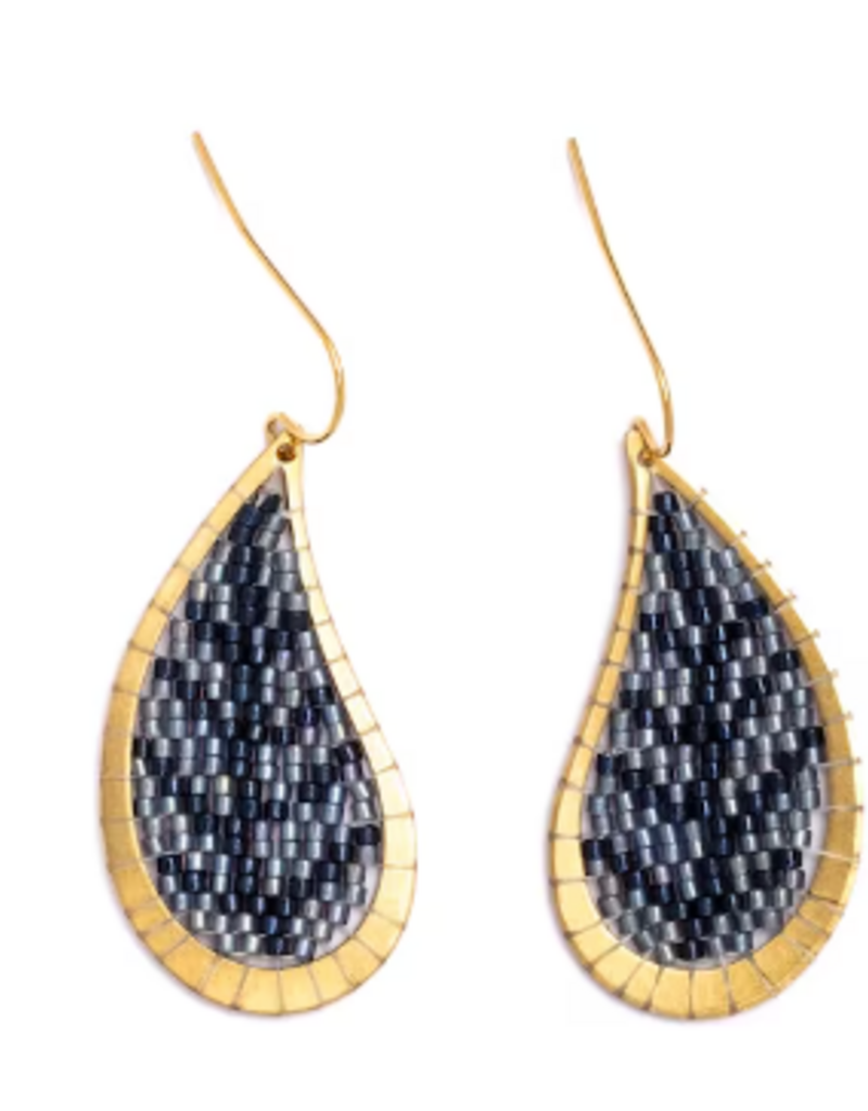 BEADED HANDWOVEN BRSS FRAMEDLEAFEARRINGS-BLUE