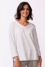 ESCAPE BY HABITAT EASY VNECK T