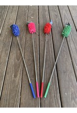 Extendable Duster - Colors Vary