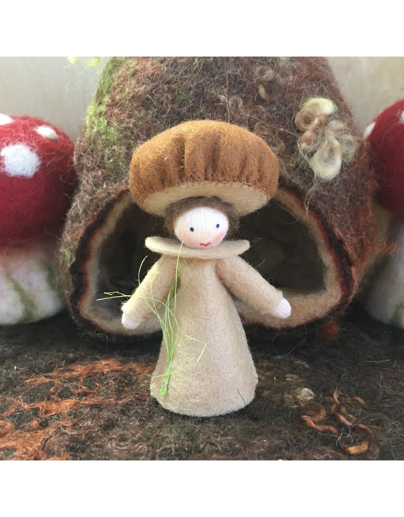 Brown Mushroom Fairy (fair skin, brown hair)