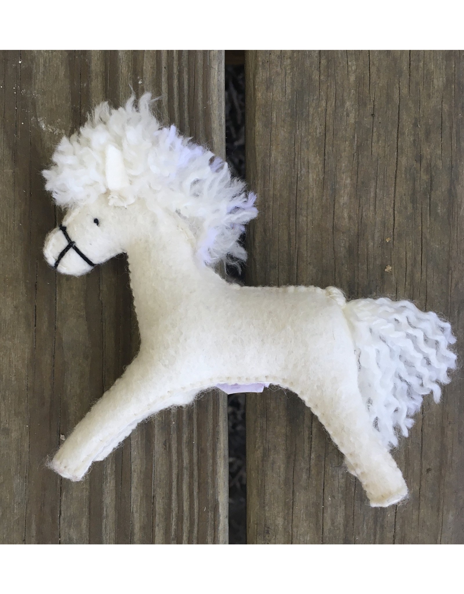 Felt Horse White - Gluckskafer
