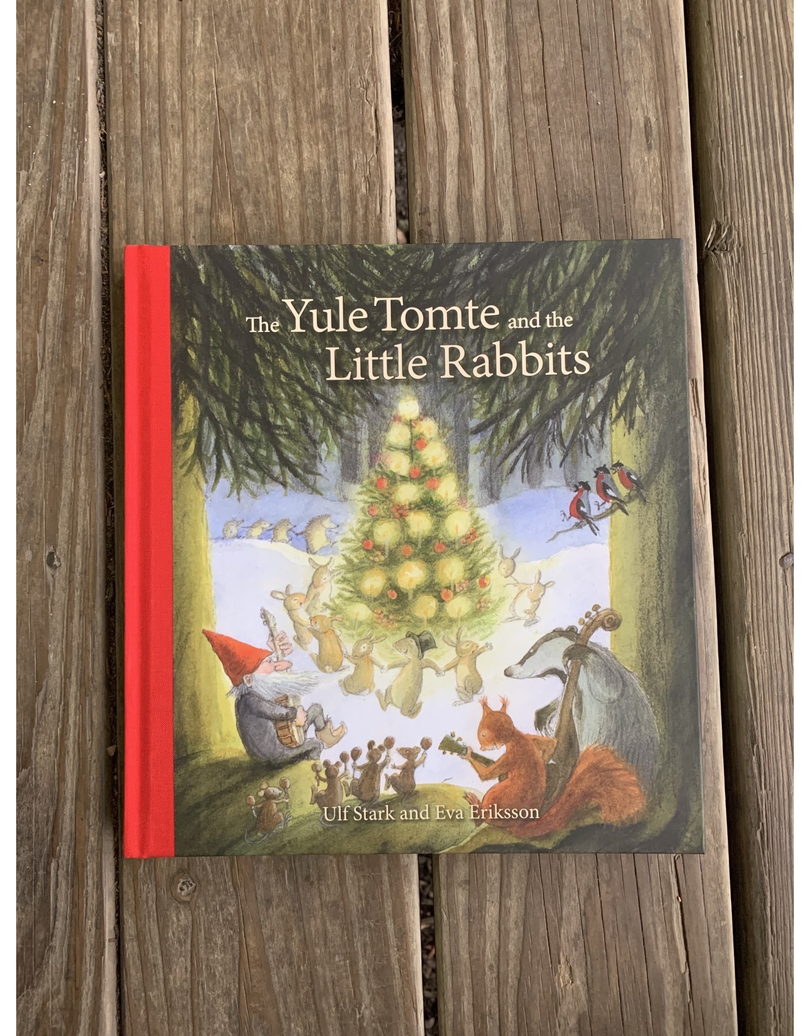 The Yule Tomte and the Little R