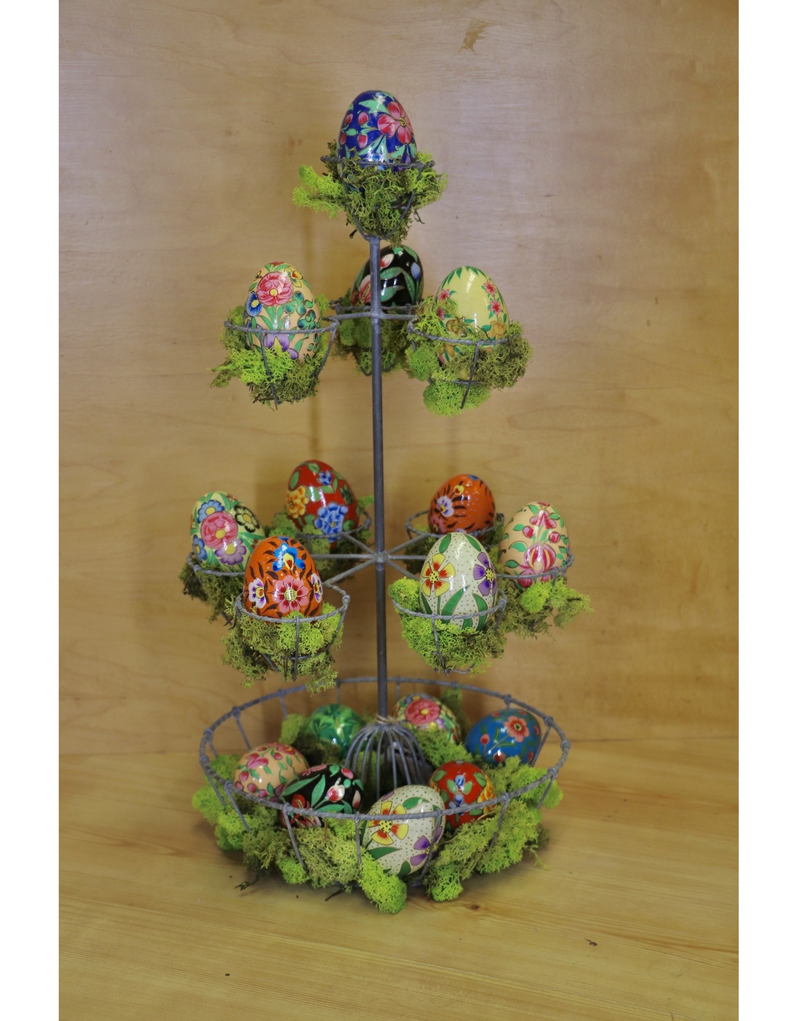 Wire Egg Stand. Local pick up only