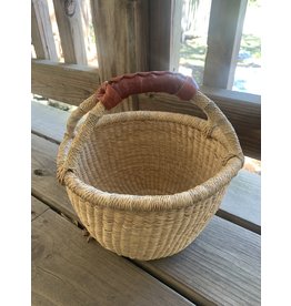 Small Bolga Basket Natural 9in - 11in