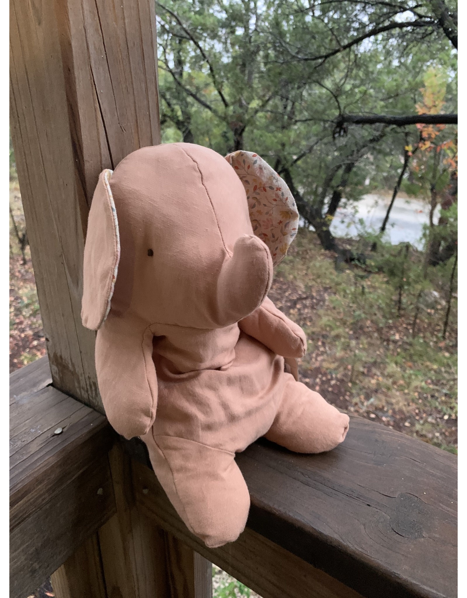 Powder Elephant - Medium. Maileg