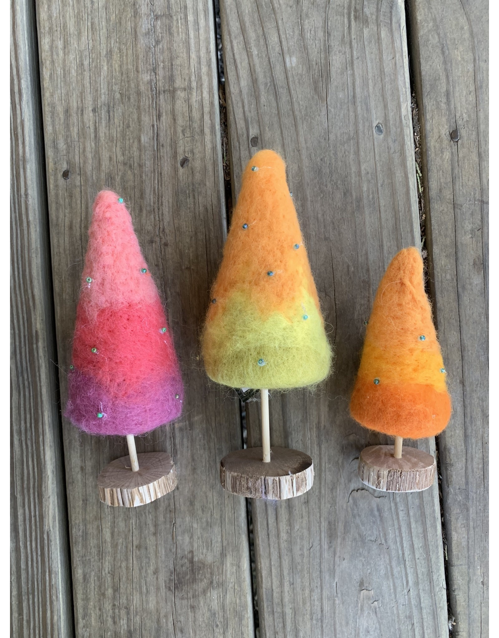 Cone Tree - Wool & Wood