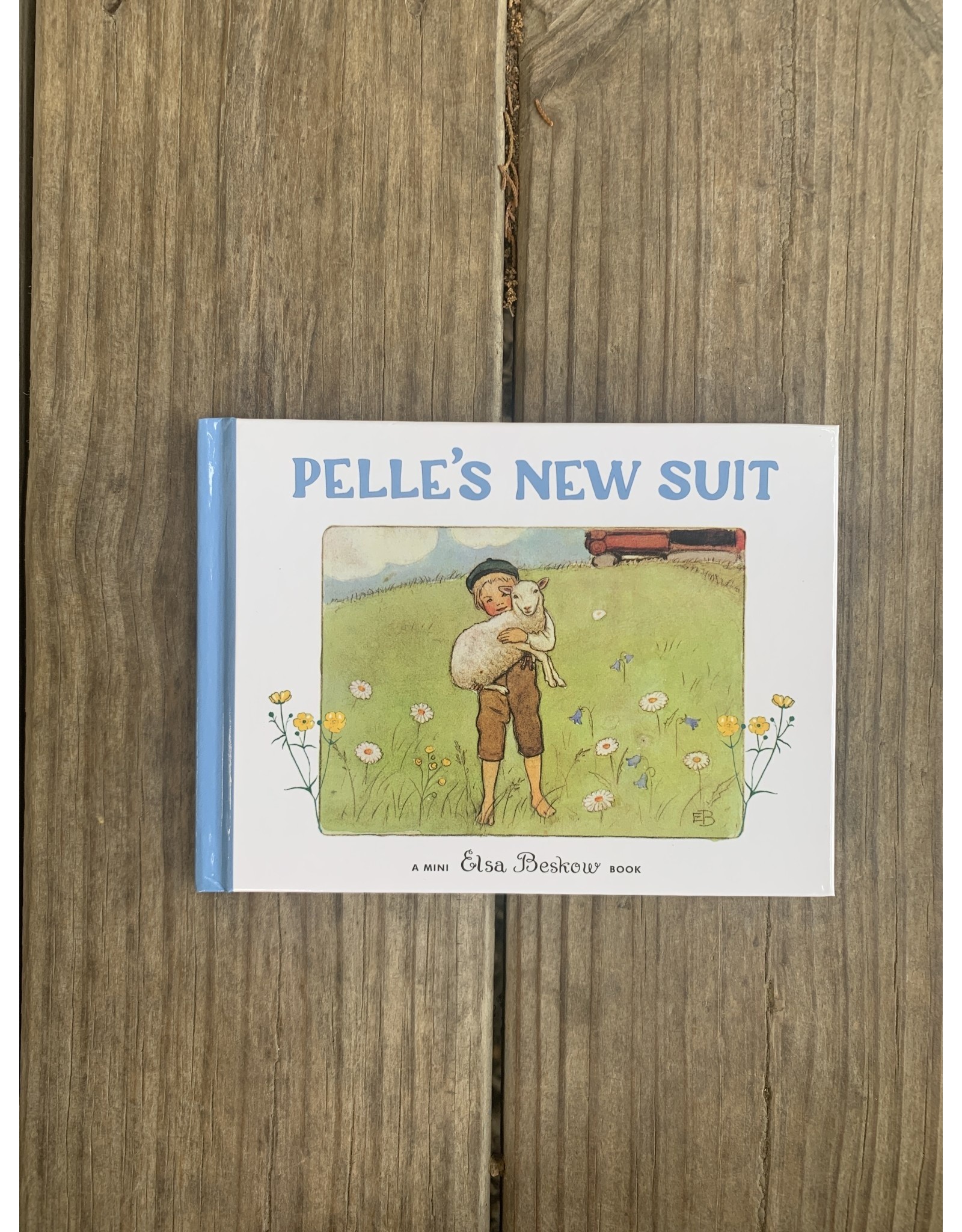 Pelle’s New Suit Mini