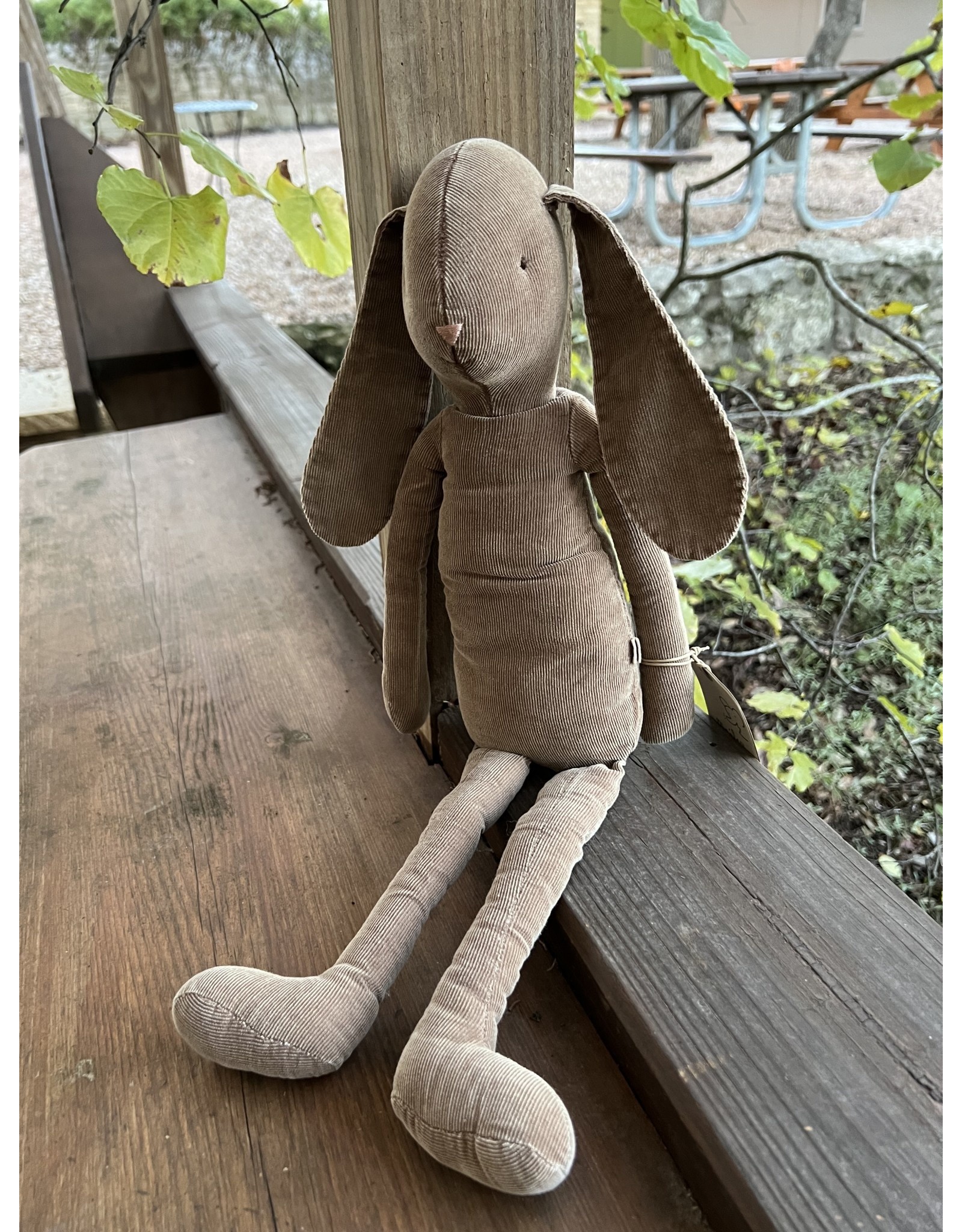 Bunny. Size 4. Corduroy. Maileg 2022