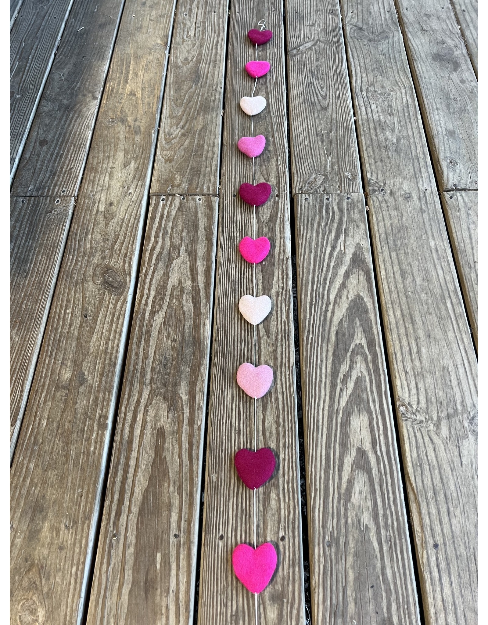 Felt Heart Garland - Pink Hearts