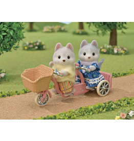 Husky Sister and Brother Tandem Cycling Set - Calico Critters