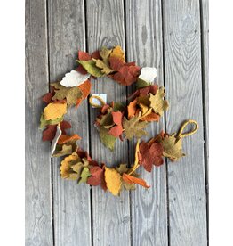 Felt Maple Leaf Garland