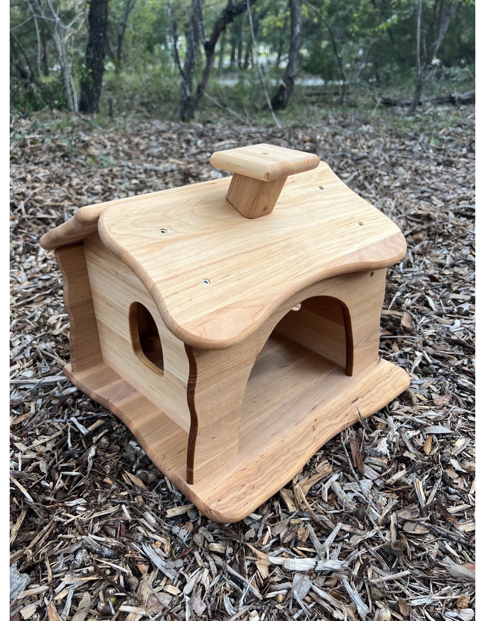 Sale! Drewart Dwarf House with Natural Roof - Local Pick Up Only. Reg price: $160