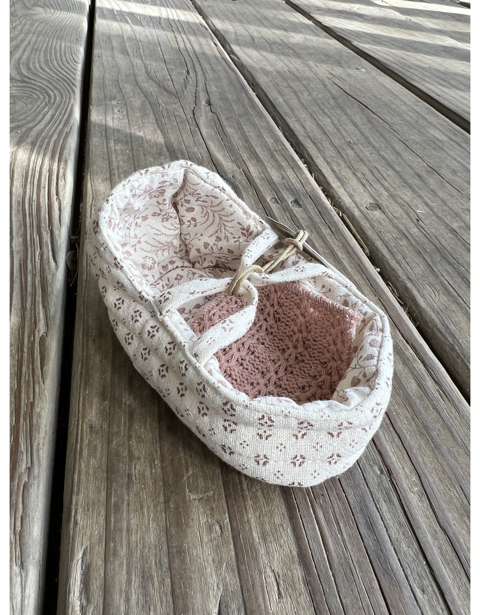 Carrycot, Baby Mouse. Maileg 2023