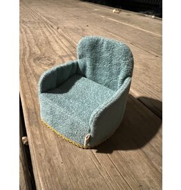 Mouse Chair, Green Velvet. Maileg 2023