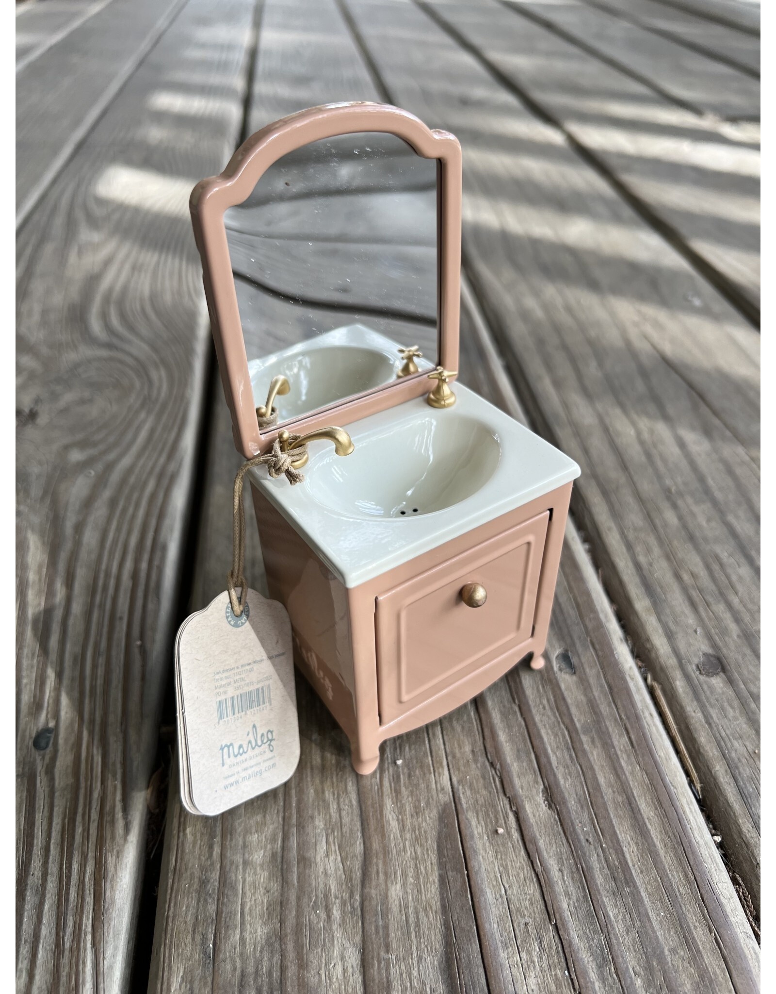 Sink Dresser w/ Mirror, Mouse. dusty rose. Maileg