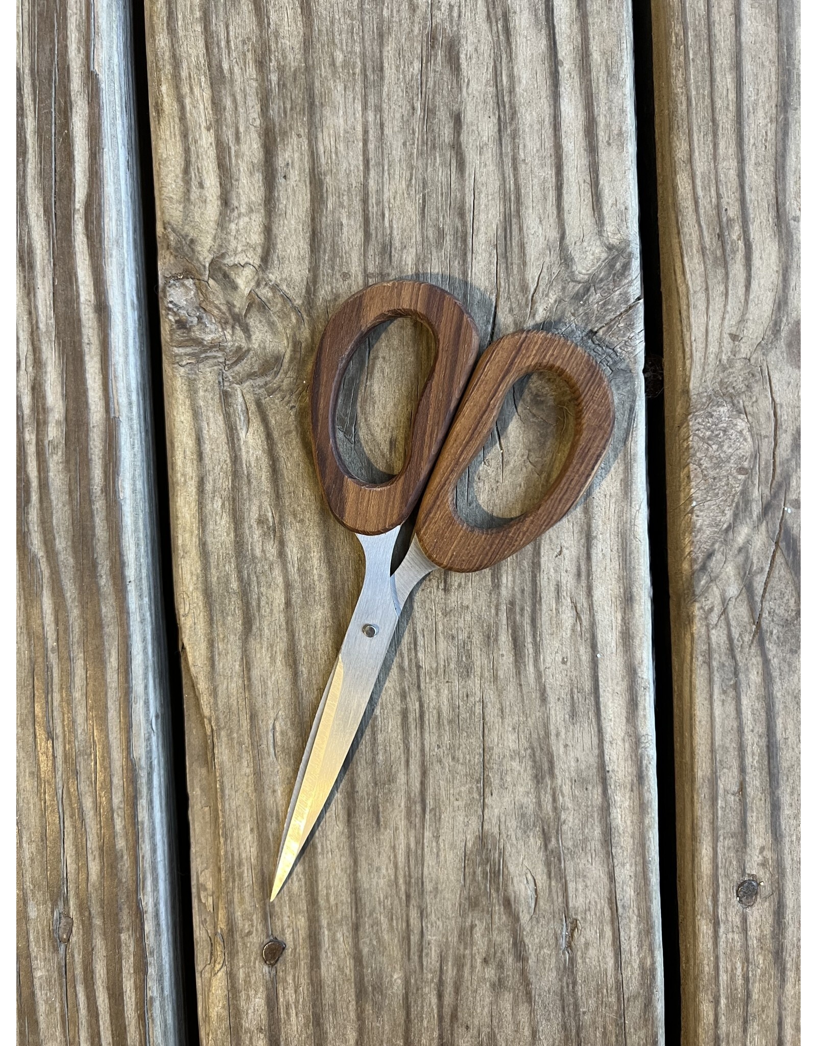Takara Scissors