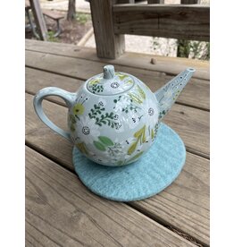 Bloomsbury Tea Pot 24 oz