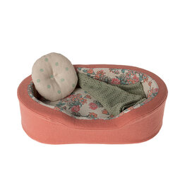Cosy Basket, Medium - Coral. Maileg