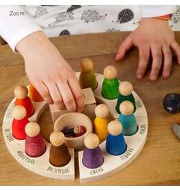 Sale! Perpetual Calendar with Peg Figures, Spanish. Grapat. Reg price: $68