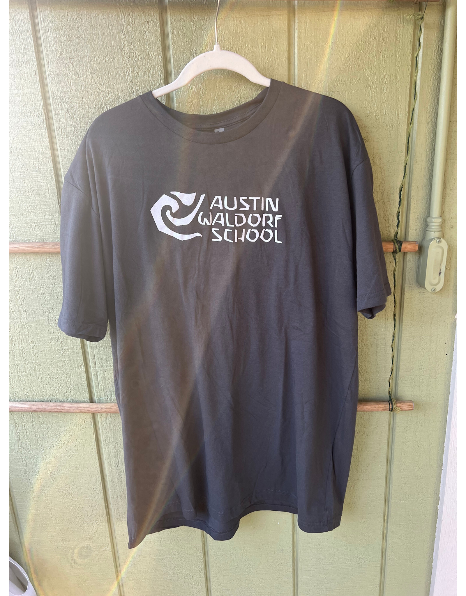 Austin Waldorf Adult Gray Cotton Short Sleeve Shirt