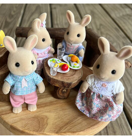 Milk Rabbit Family - Calico Critters