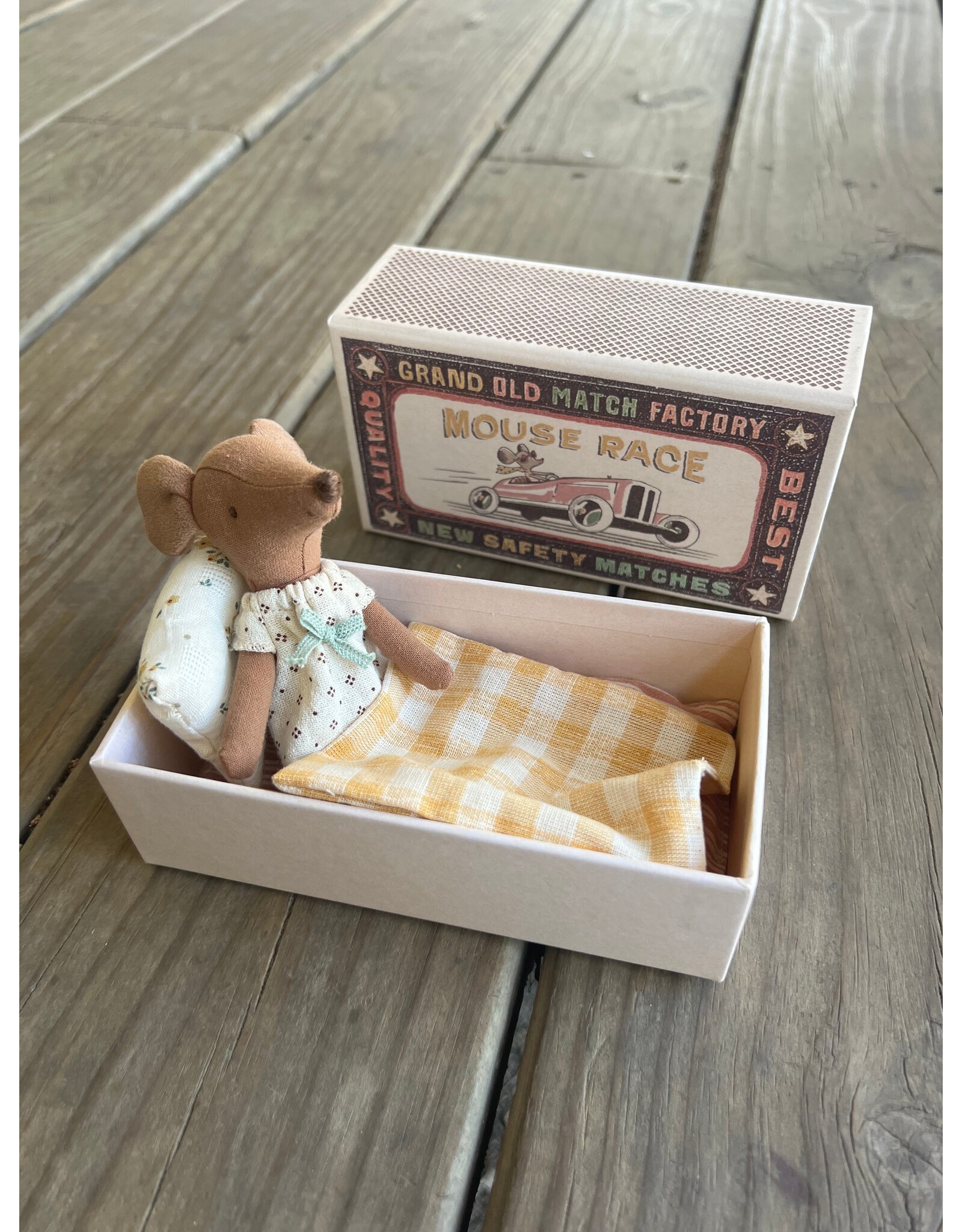 Big Sister Mouse, in Matchbox - White Dress. Maileg