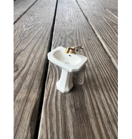 Bathroom Sink, Mouse. Off White. Maileg