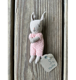 Micro Rabbit - Sand. Rose Knitted Suit. Maileg
