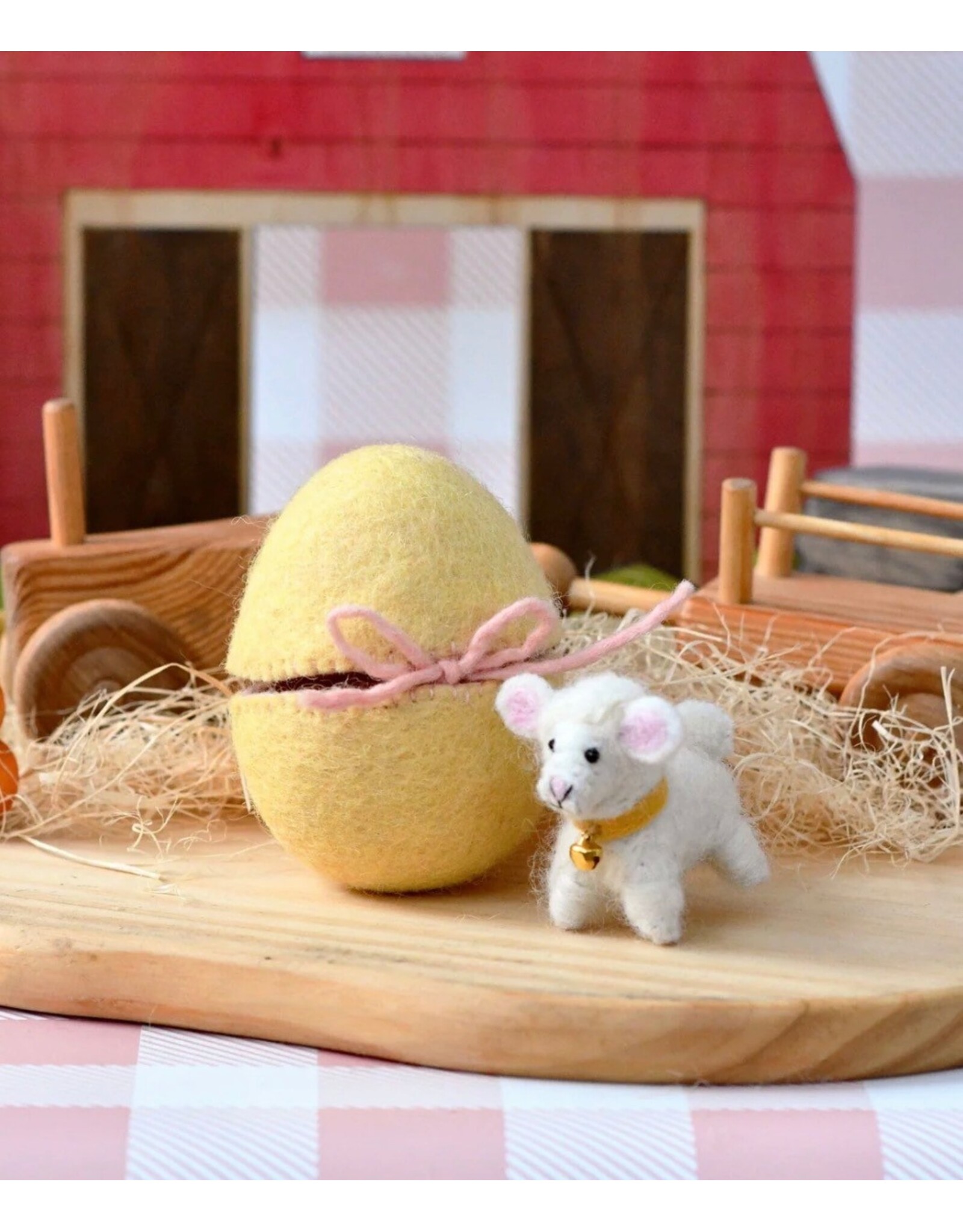 Felt Surprise Egg with Lamb Inside