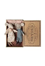 Grandma and Grandpa Mice in Cigarbox