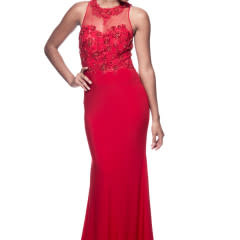 BCRR3292 - SLEEVELESS, BATEAU NECK, SEQUINED LACE WITH DIAMOND BACK
