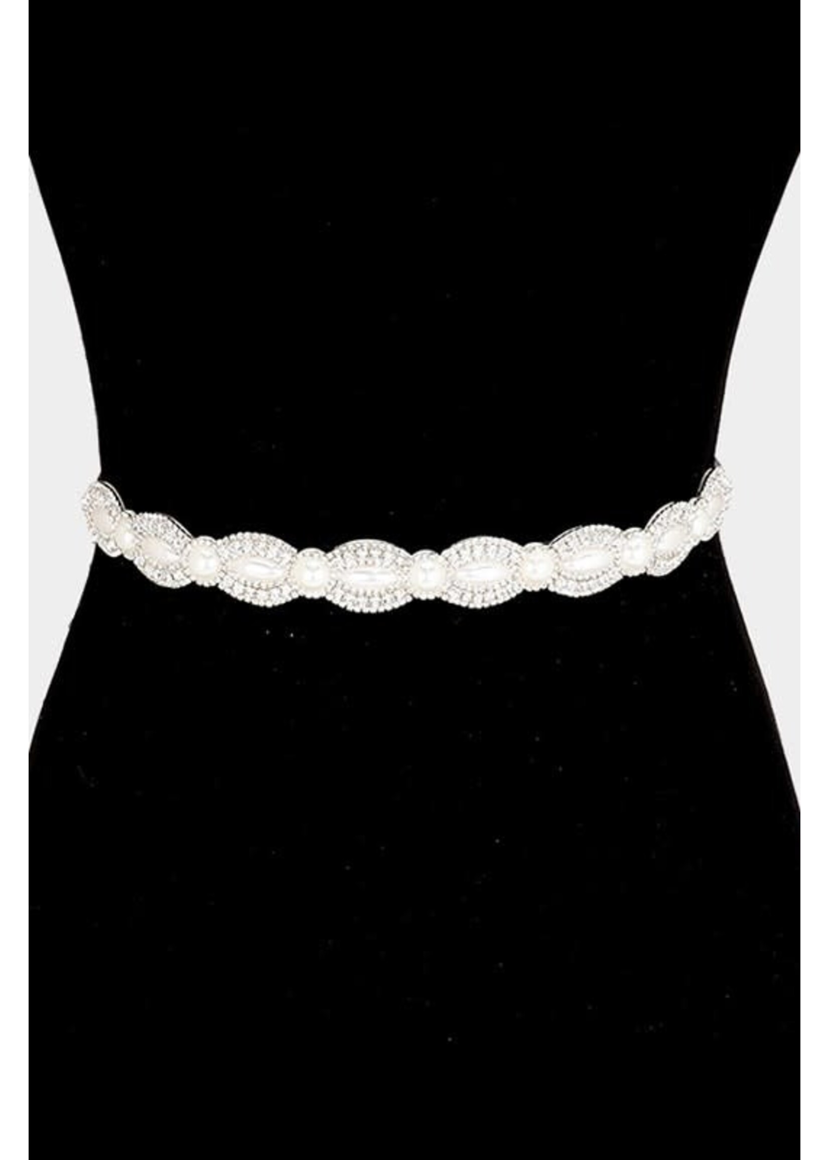 WTWB1043 - CRYSTAL TRIM PEARL BOW BELT