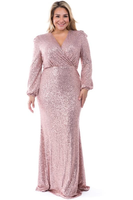 RRP9265 - SLEEVED GOWN