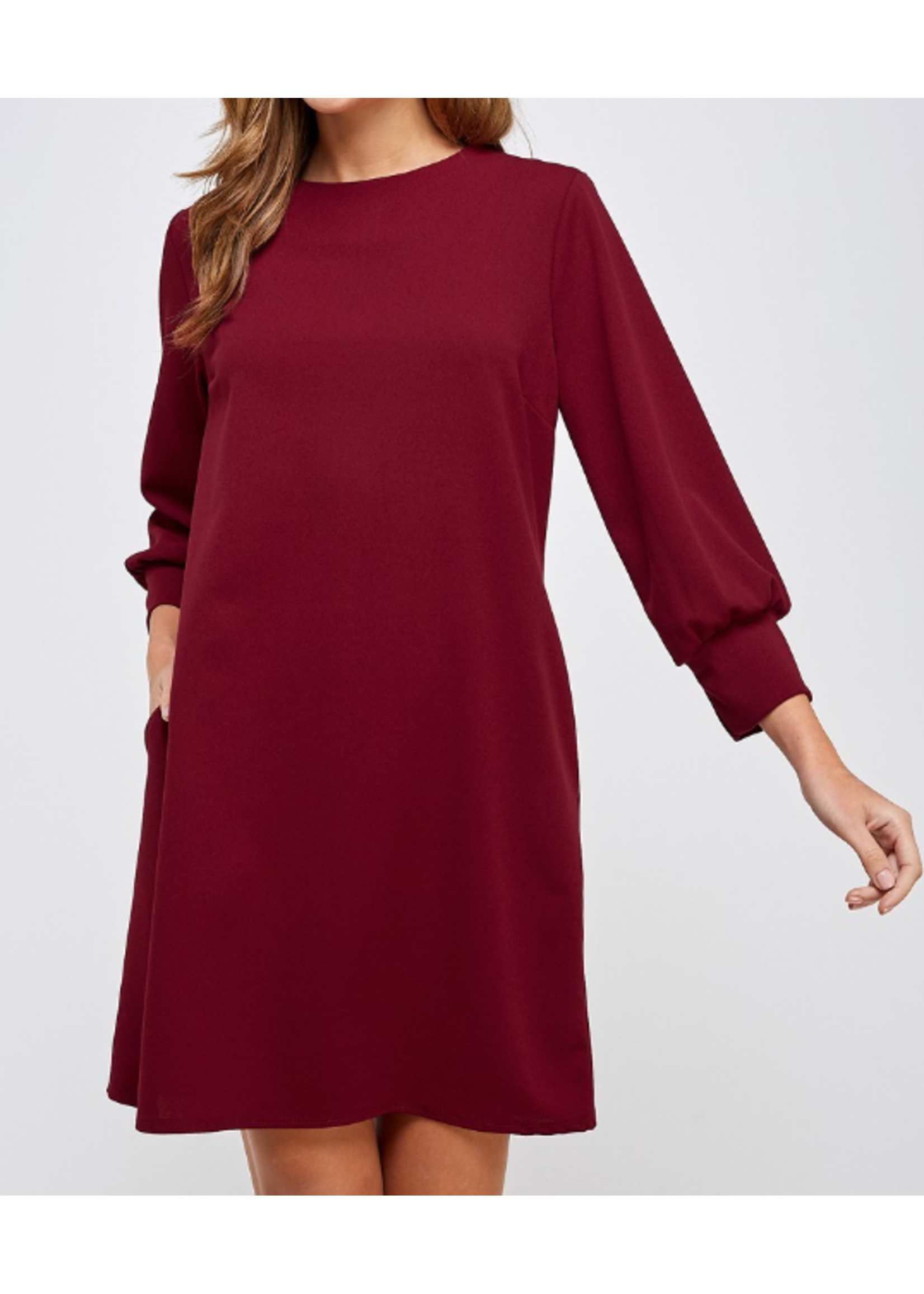 2HD2893 - SOLID SHIFT DRESS W POCKETS