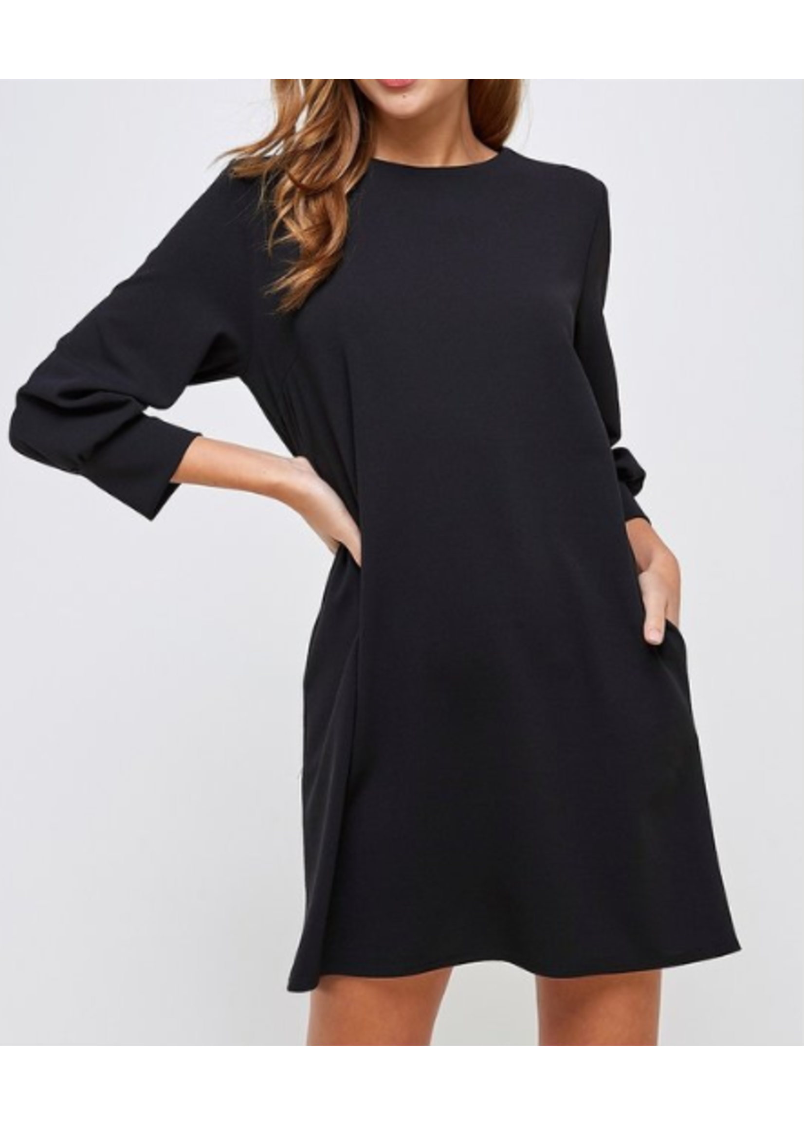 2HD2893 - SOLID SHIFT DRESS W POCKETS