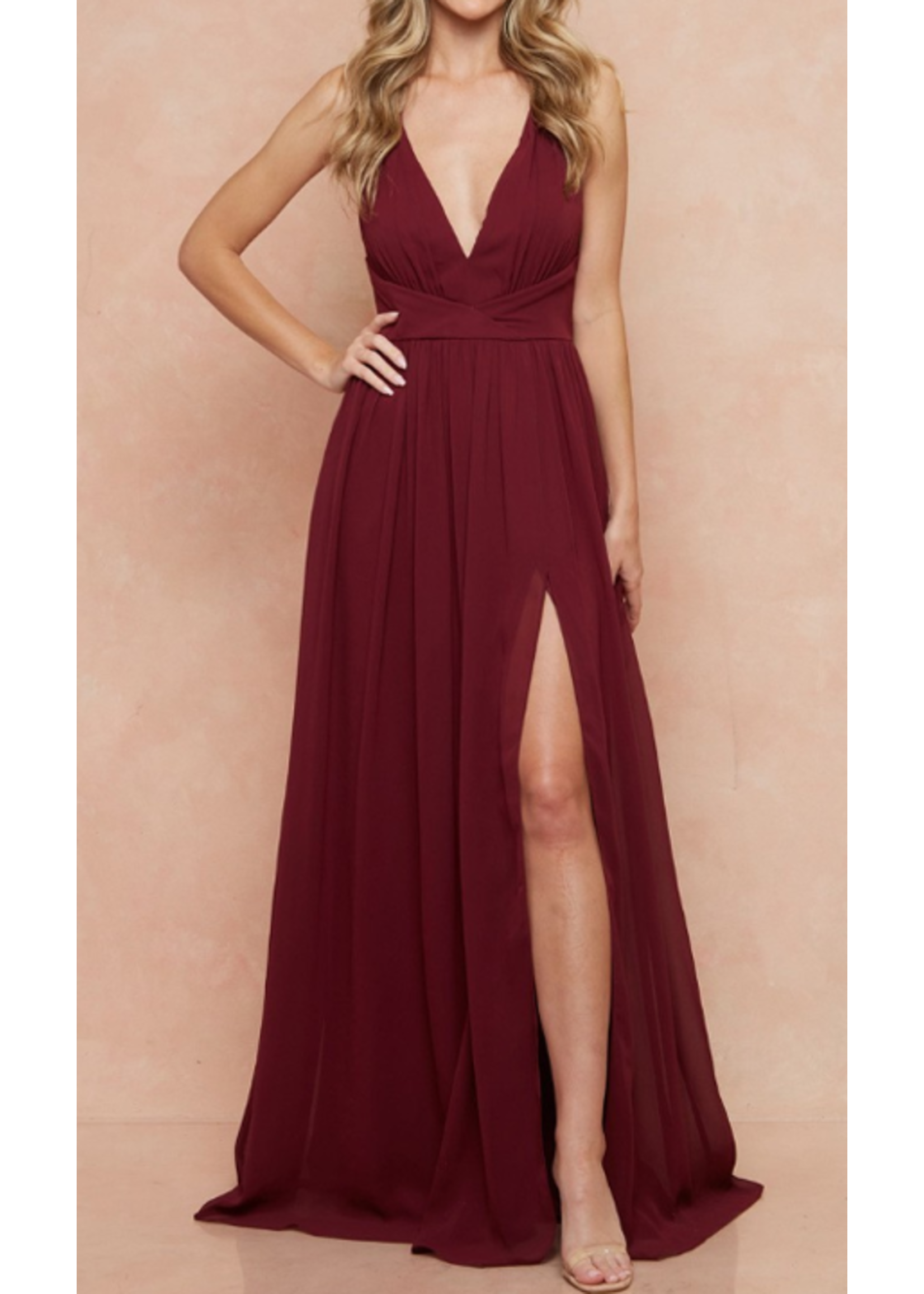 MUMF2621 - V NECK CHIFFON GOWN W SLIT