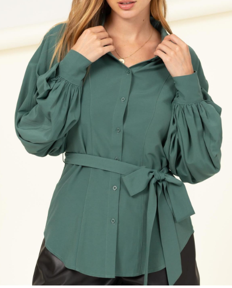 HVHF22H944 - COLLARED BLOUSE W  LONG BALLOON SLEEVES AND BUTTONED CUFFS