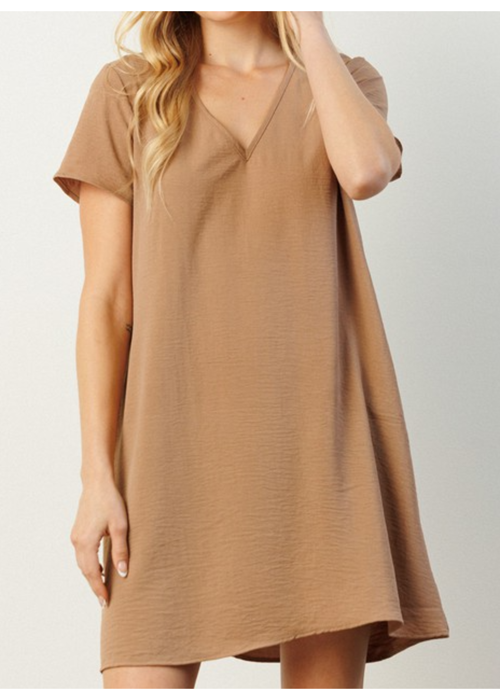 MSCD1565 - VNECK SHIFT DRESS