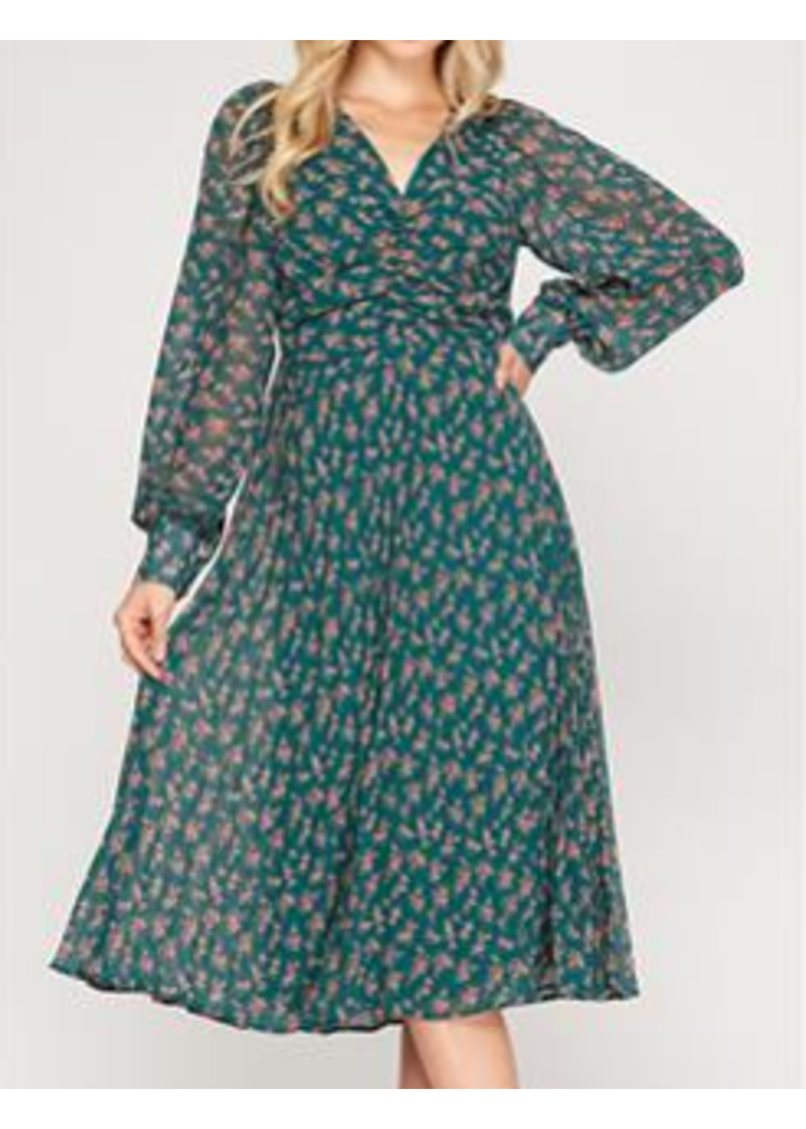 SSSS7901 - LONG SLEEVE WOVEN PRINT PLEATED MIDI DRESS WITH ROUCHED TOP