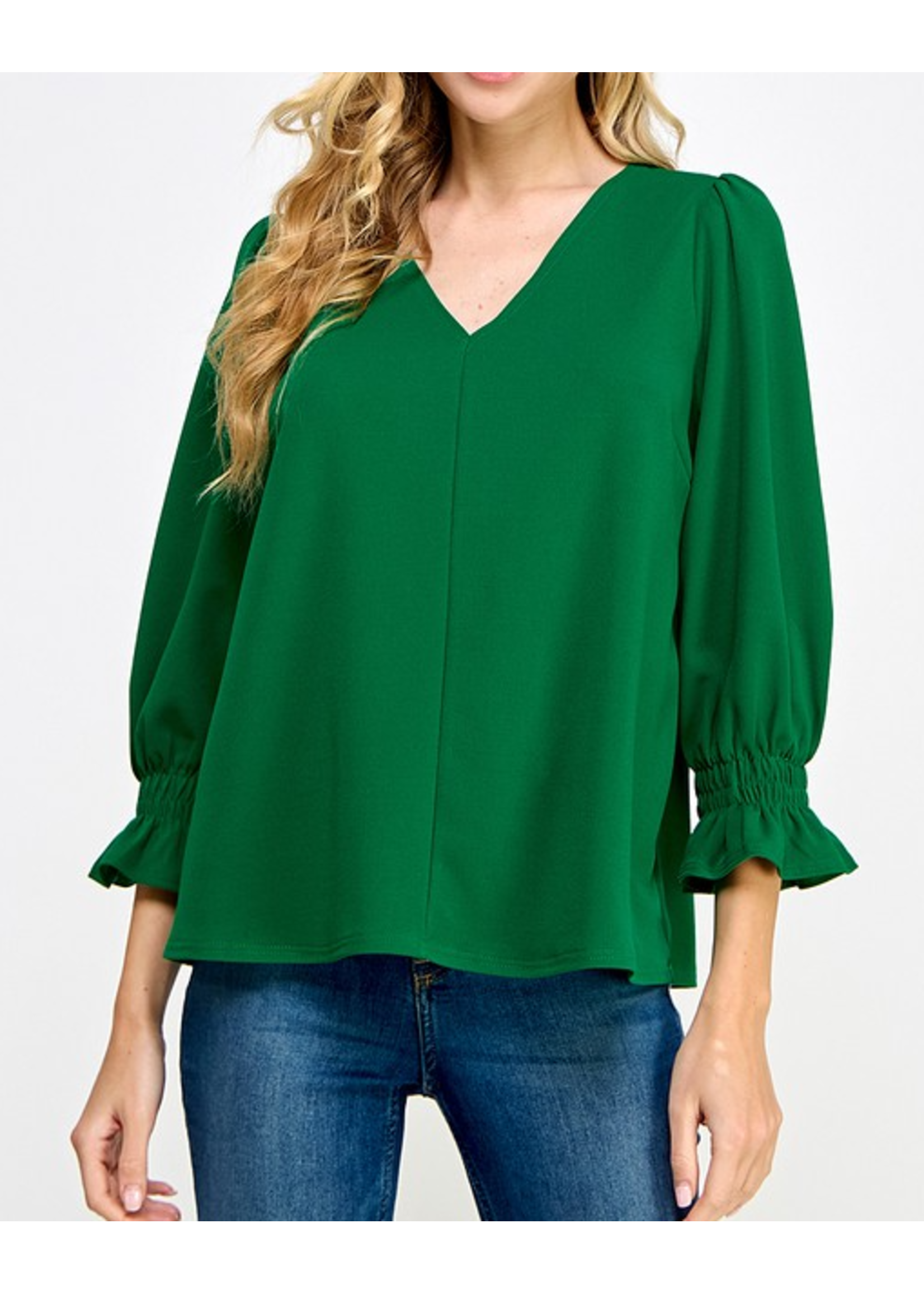 2HT3922 -  SOLID VNECK TOP